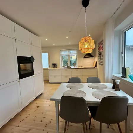 Modern & Unique In Centrum - Free Parking 빌라 *