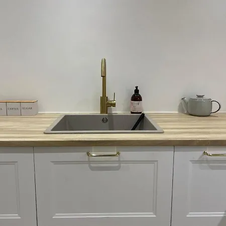 Modern & Unique In Centrum - Free Parking Odense