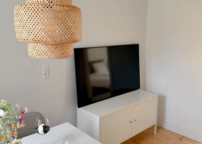Nest Boutique Free Parking & 5 Min To Center 5* 欧登塞