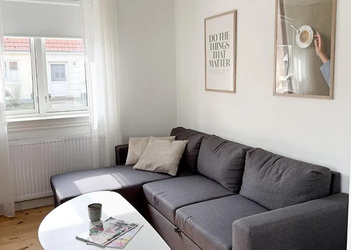 Nest Boutique Free Parking & 5 Min To Center 5* 欧登塞